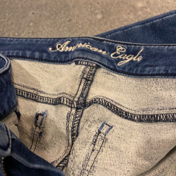 Jeans - Picture 2 of 3